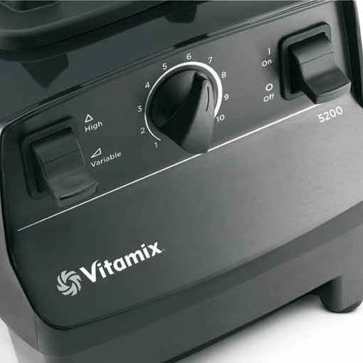 THE VITAMIX 5200 STANDARD BLENDER: A VITAL TOOL FOR ANY KITCHEN